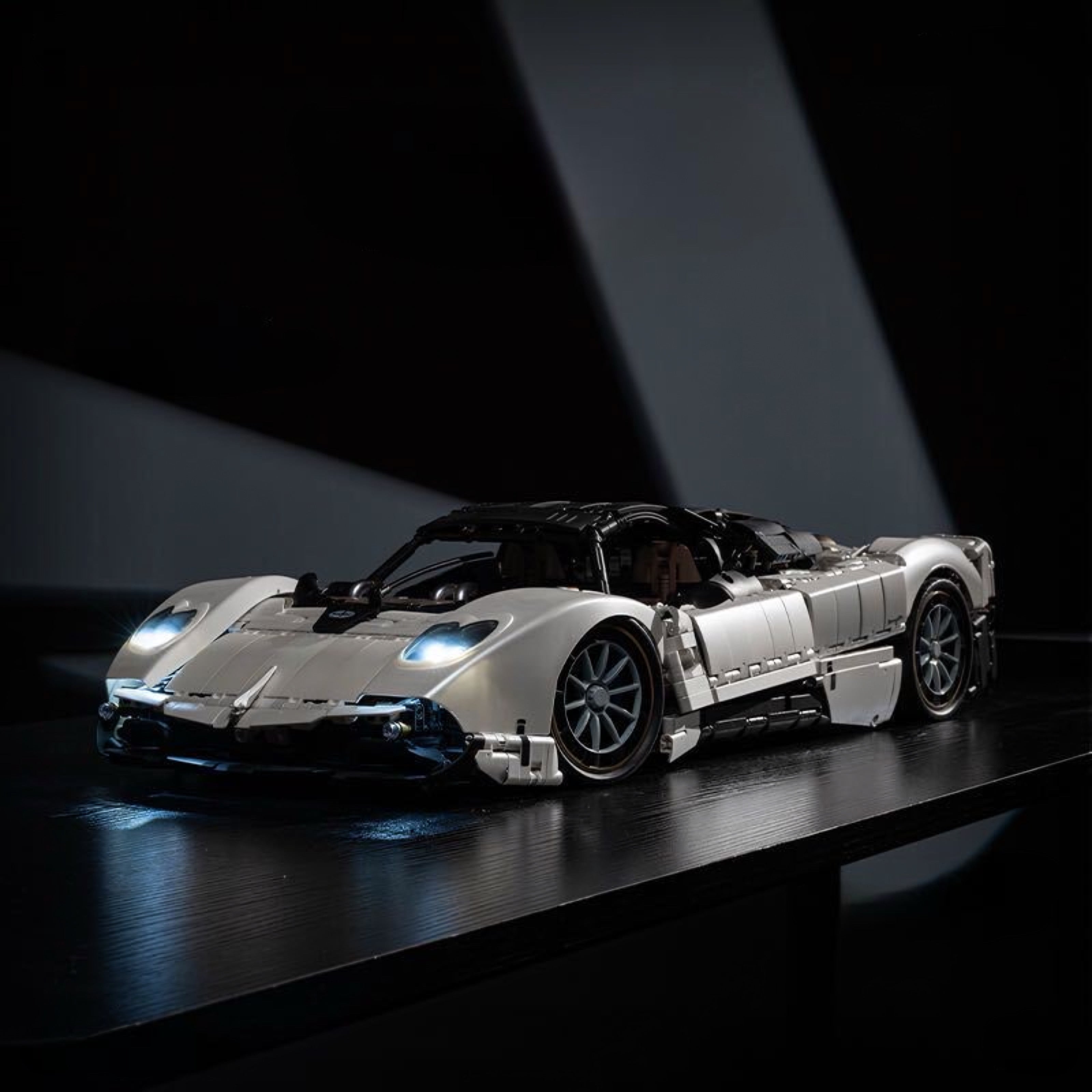 The Ultimate Utopia V12 Hypercar | 4688 Pcs