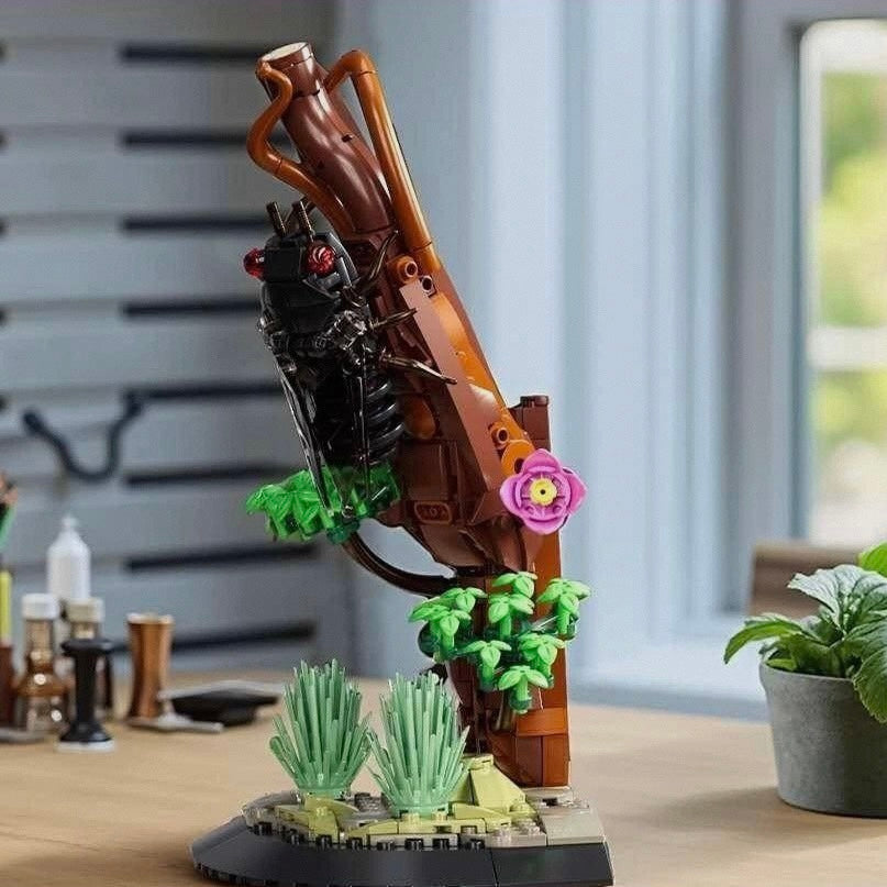Cicada on Branch | 418pcs | Block World