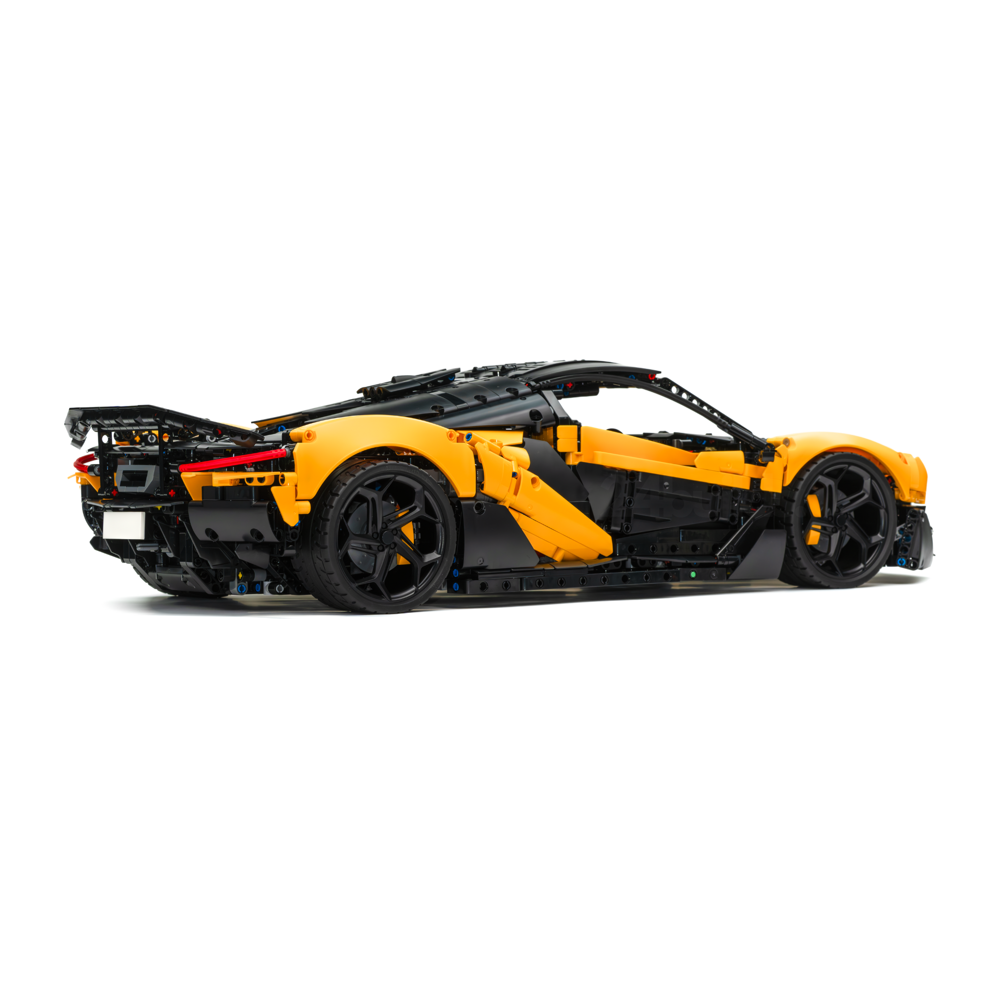 The Ultimate British W1 Hypercar | 4234pcs