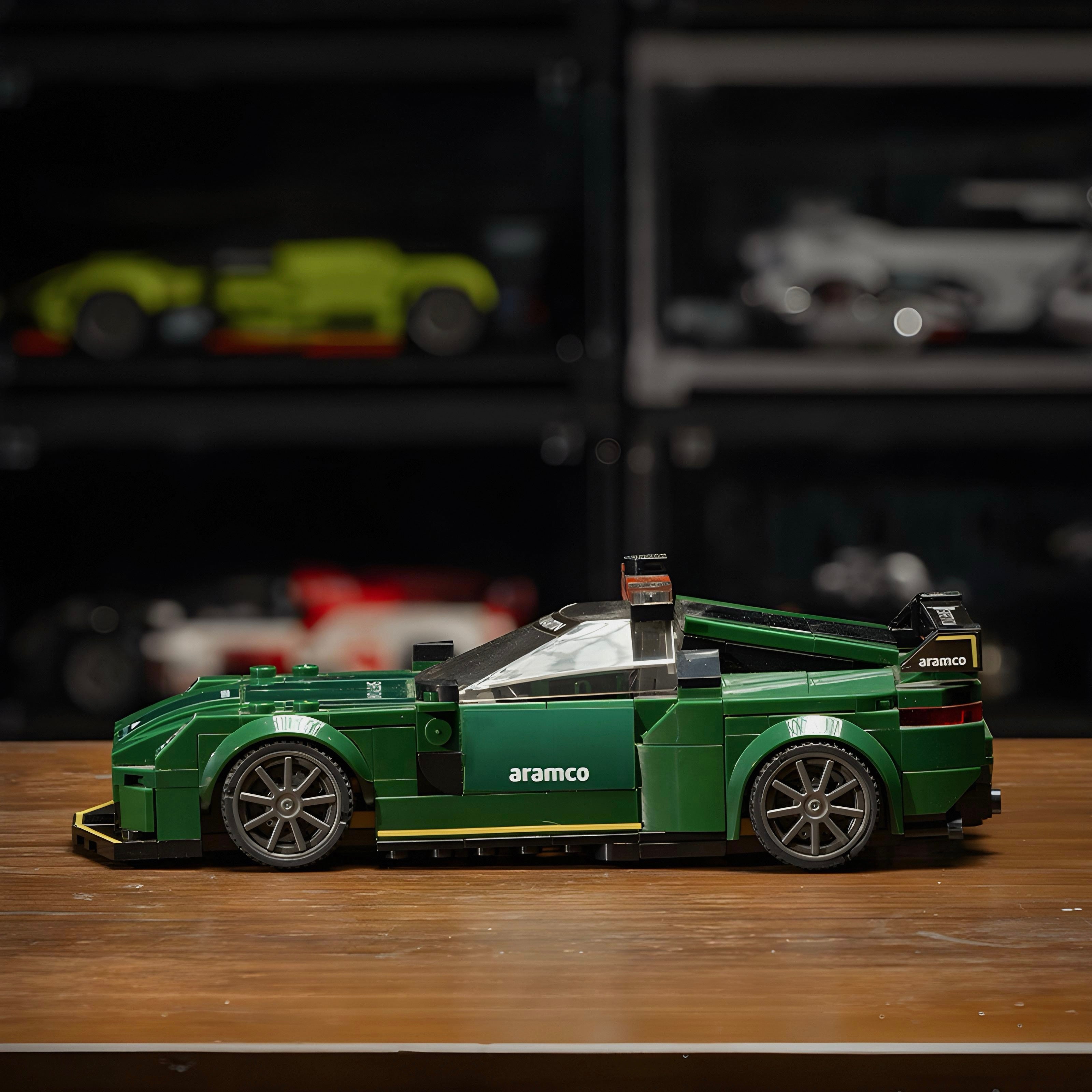 British F1 Safety Car | 352pcs | Block World
