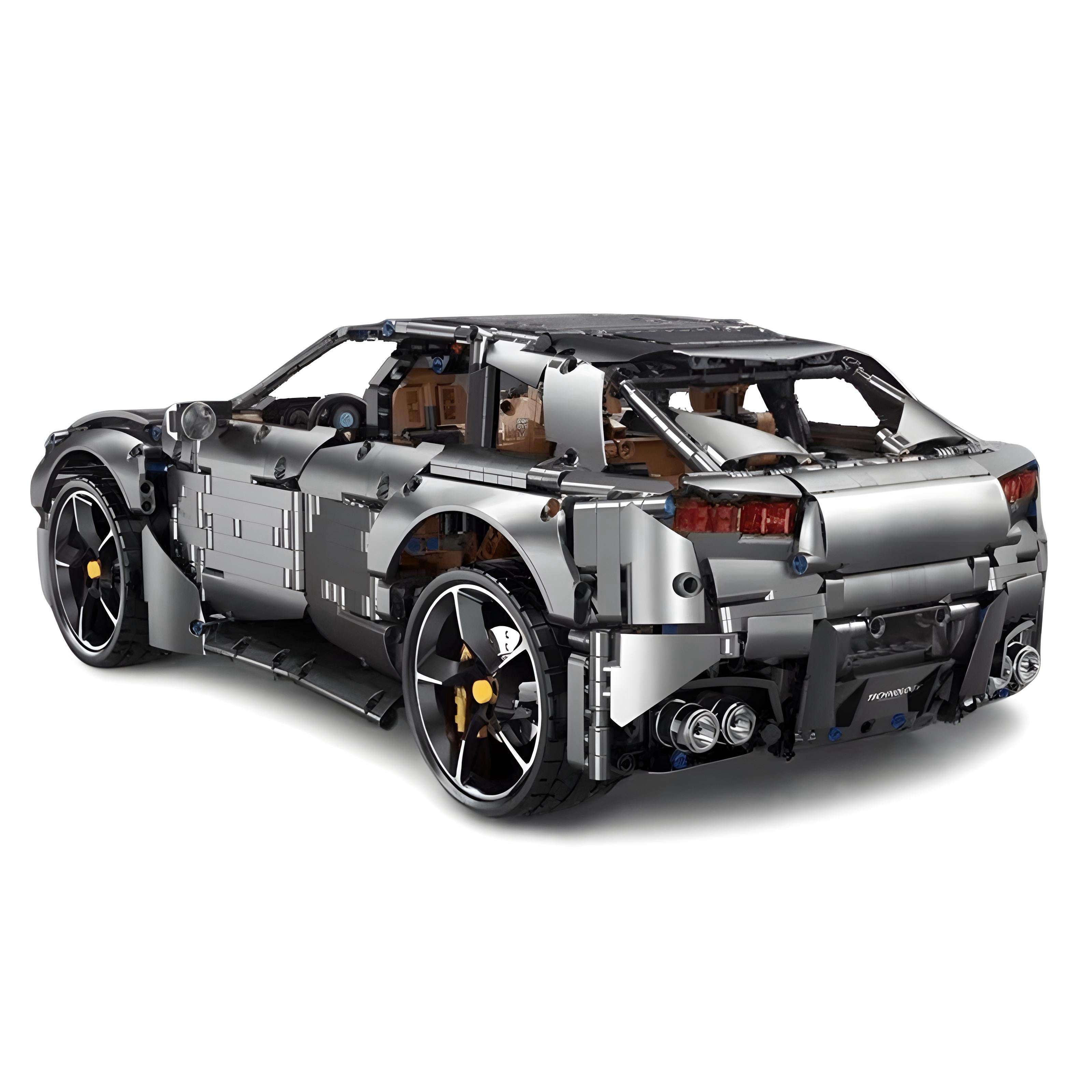 The Ultimate Italian SUV | 3455pcs