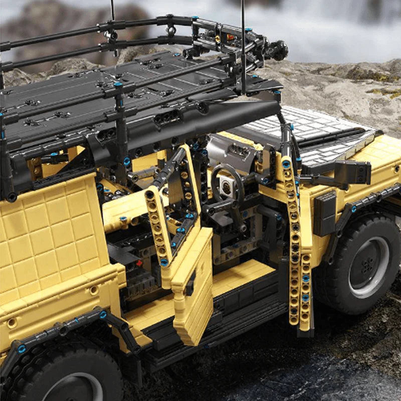 British Safari Off-Roader | 3380pcs | Block World