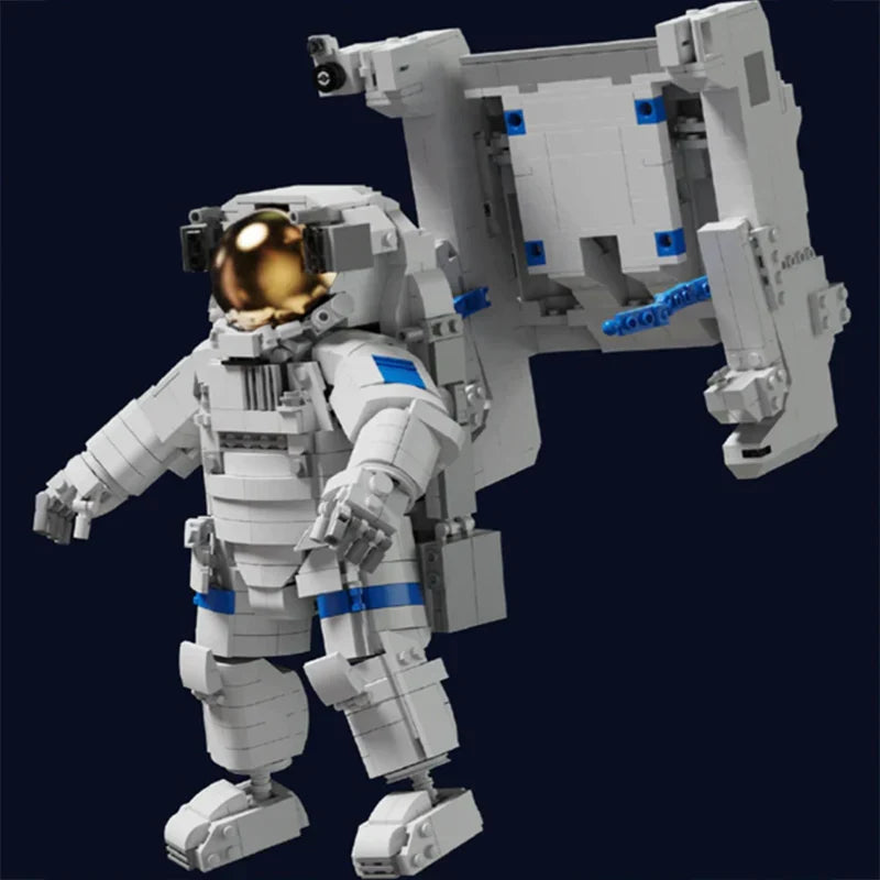 Limited Edition Astronaut | 1516pcs | Block World